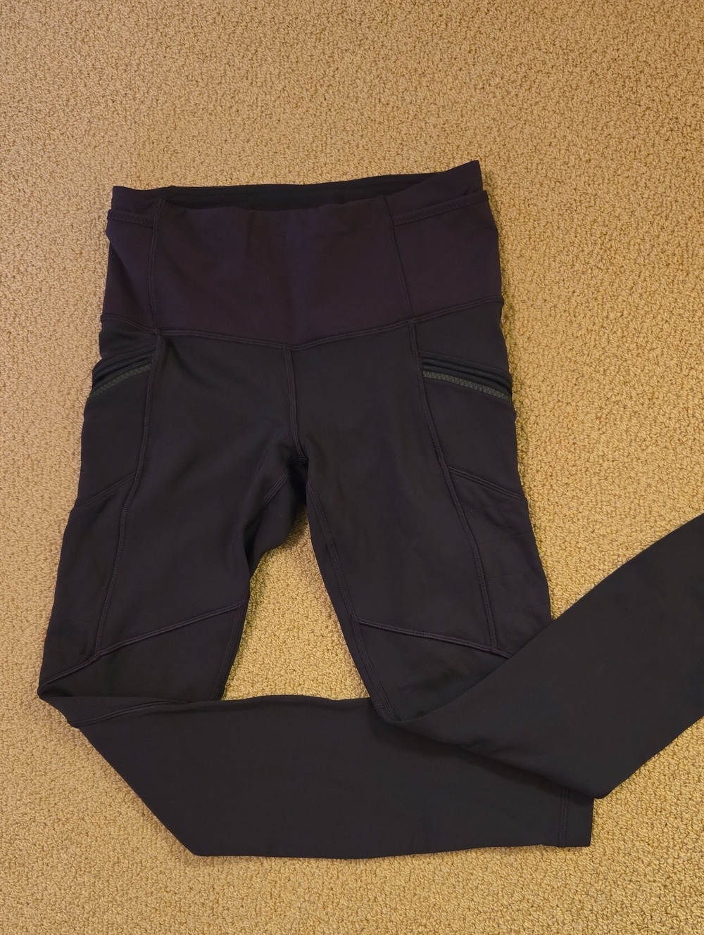 Lululemon Plum Winter Leggingd